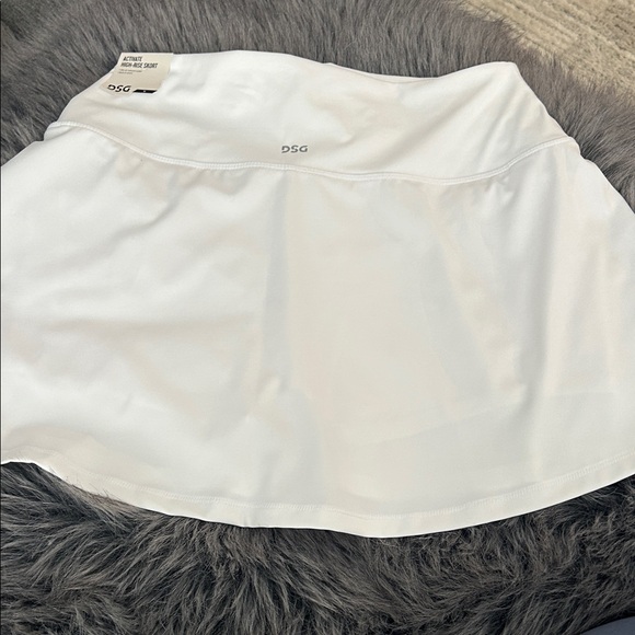 Skort - Picture 3 of 3